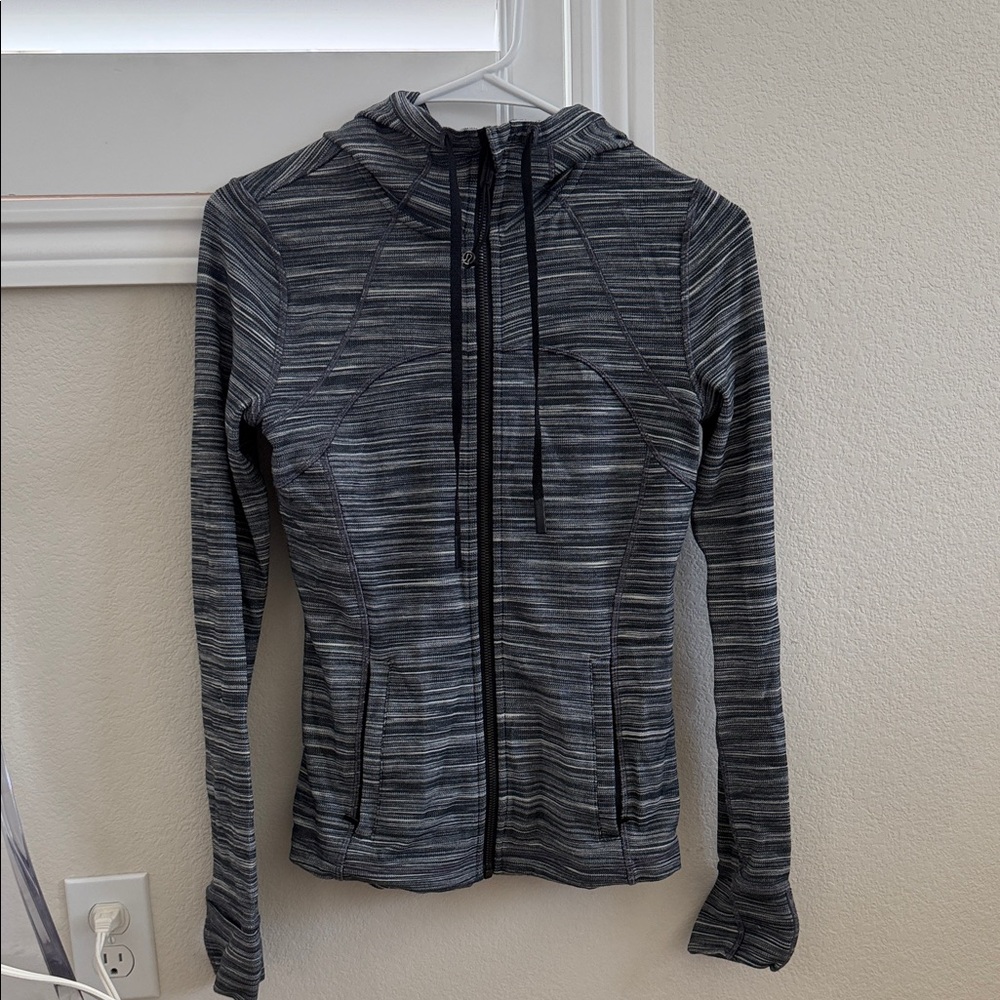 Lululemon hooded define jacket